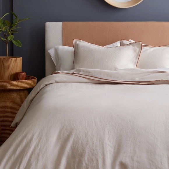 NWT- Quince European Linen Embroidered Duvet Cover & Shams! King/ Cal King(726) - Picture 5 of 14